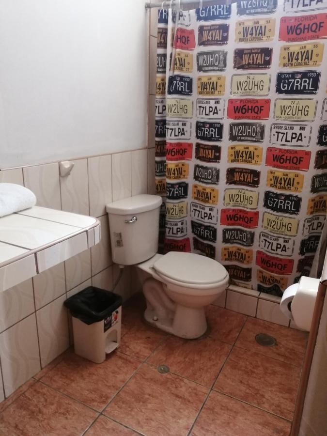 Hostal Boulevard Nazca Bagian luar foto