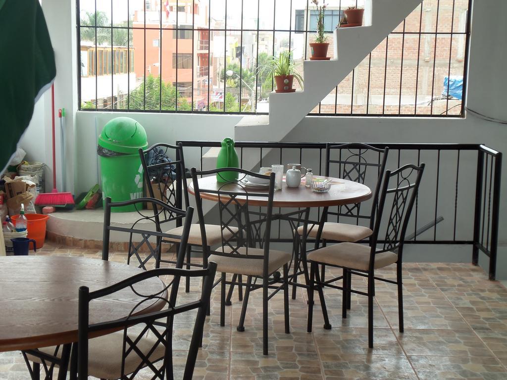 Hostal Boulevard Nazca Bagian luar foto