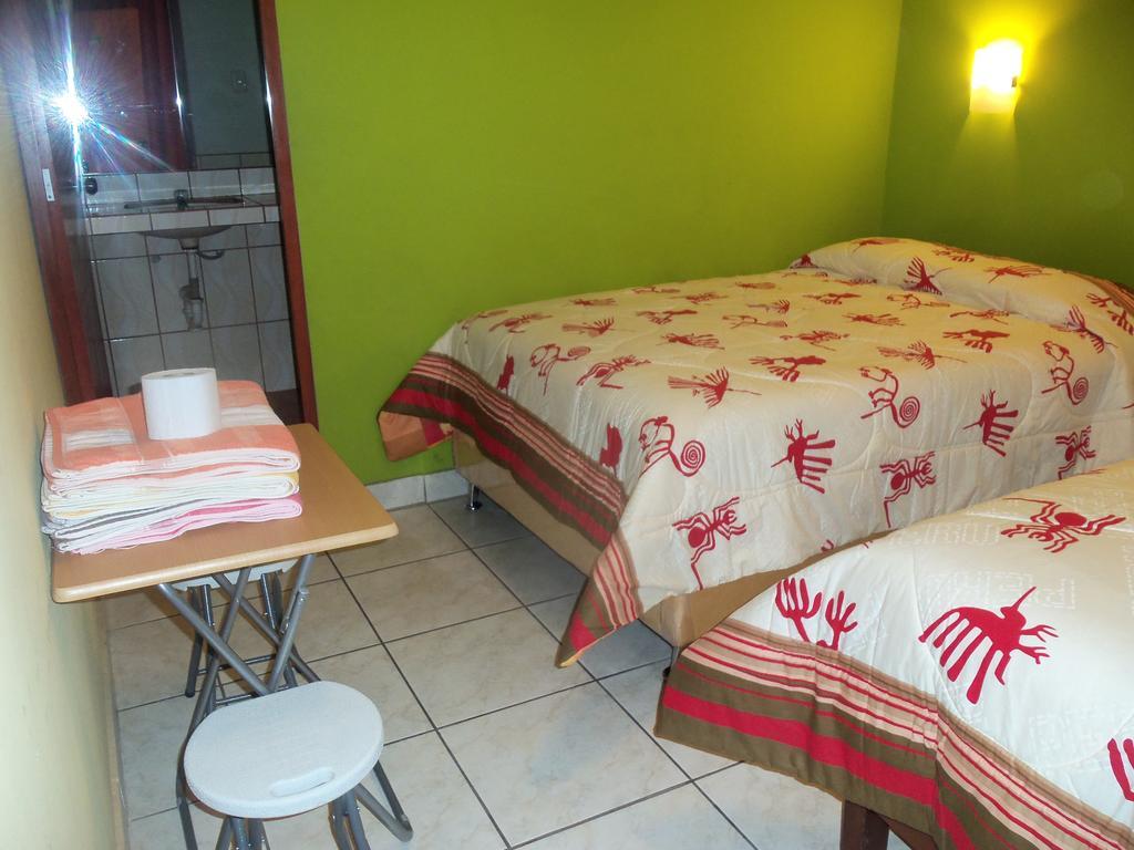 Hostal Boulevard Nazca Bagian luar foto
