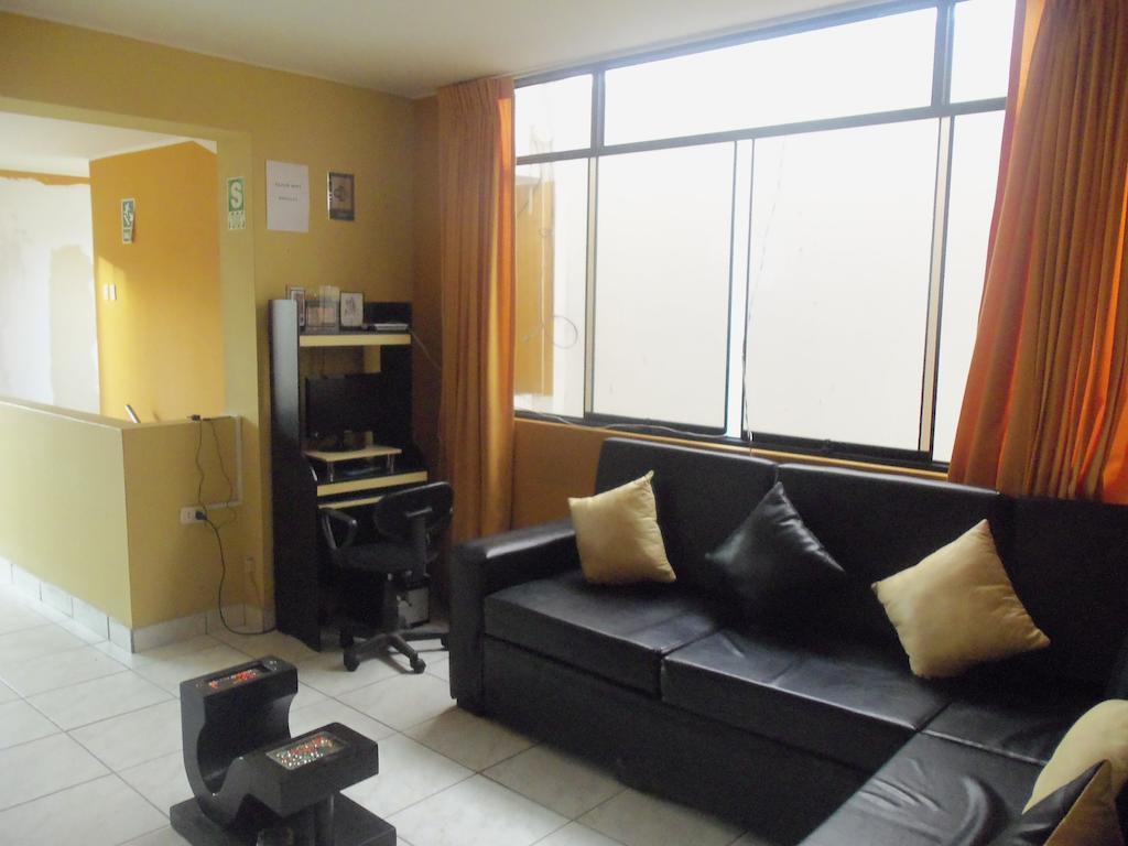 Hostal Boulevard Nazca Bagian luar foto